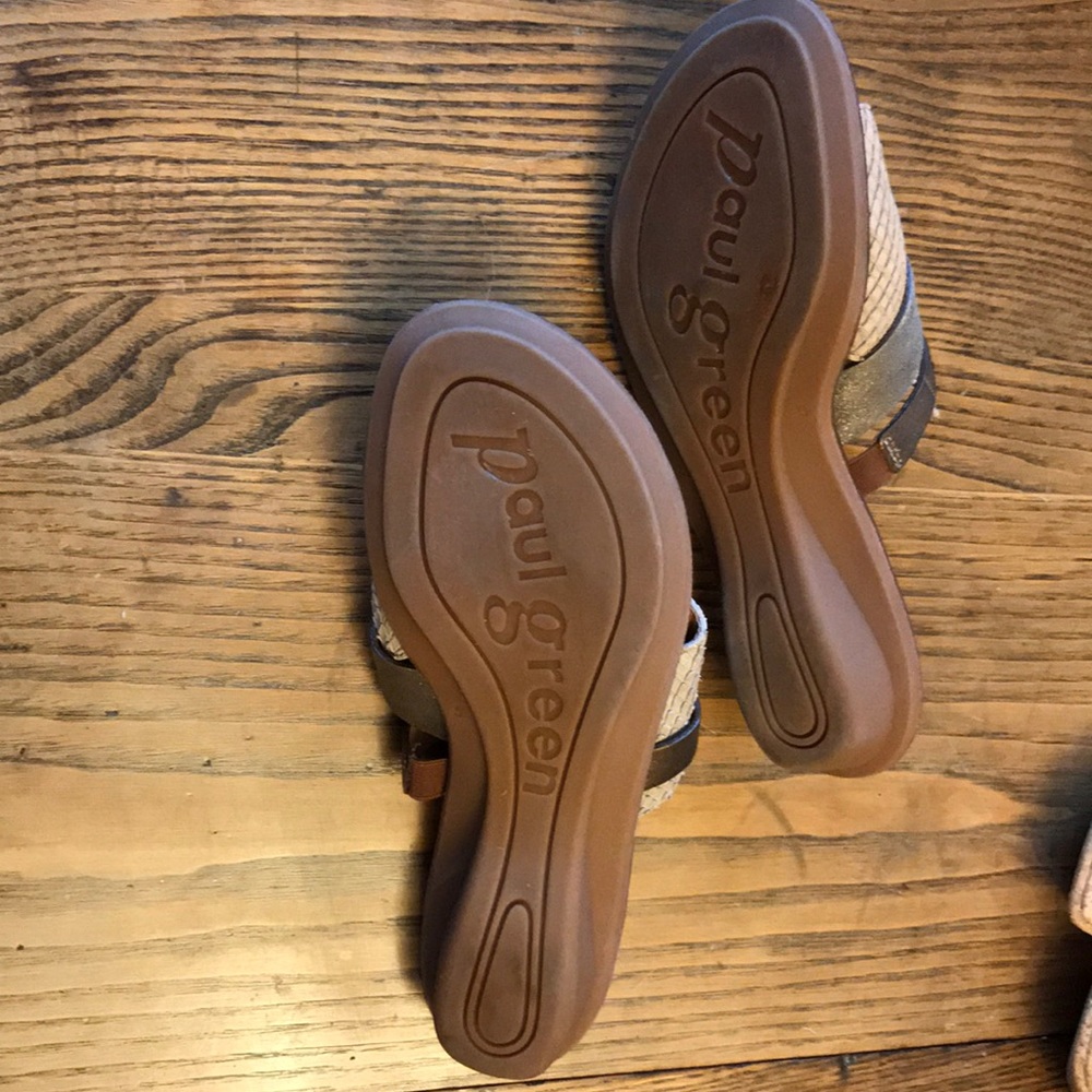 Paul Green tan and antique bronze sandals - Picture 2 of 4